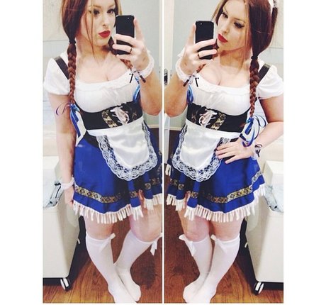 Holly Marston 独占女優 ギャラリー