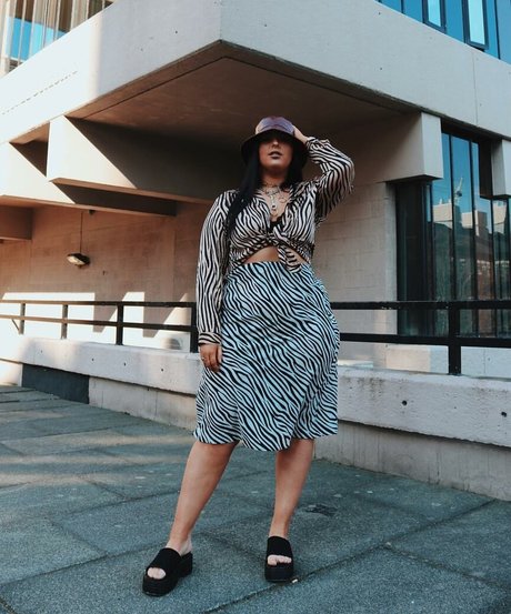 Holly Marston 高品質のポルノスター 画像