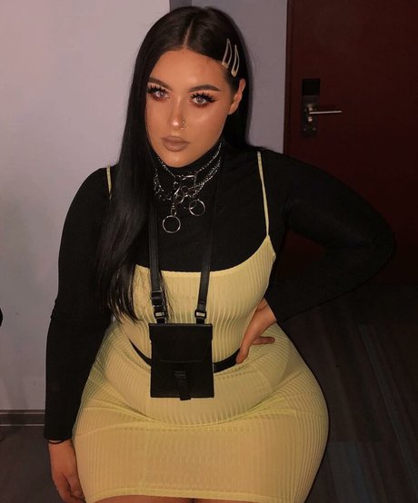 ハロウィン オンリーファン 美しいポルノ 写真