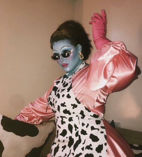 Holly Marston ポルノスター 高品質 写真