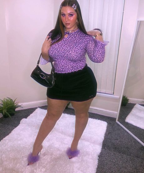 Holly Marston ポルノスター パーフェクト 写真