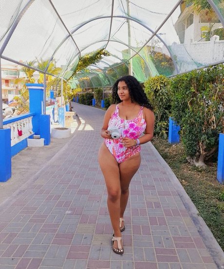 アジア人 BBC オンリーファンズ 無料 画像