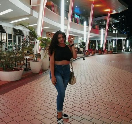 アナルファックOnlyFans 美しいxxx 画像