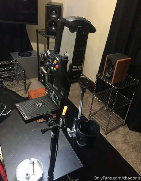 cbadonis エロティックなモデル ギャラリー