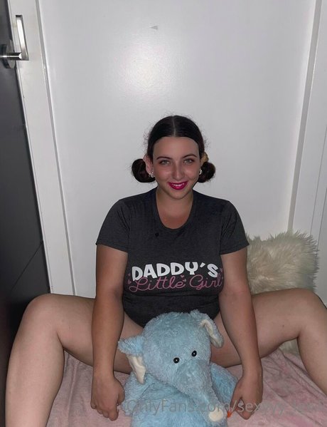 sexyyy lexiii ホットモデル ギャラリー