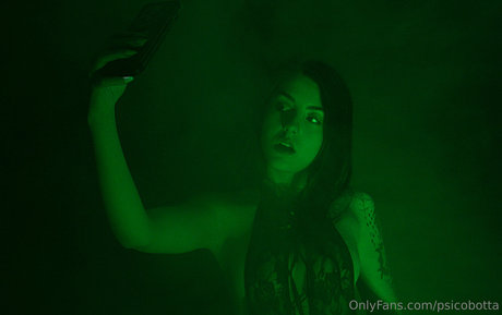 英国のティーンオンリーファン ホットxxx ギャラリー