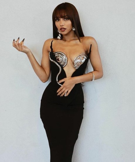 Maria Thattil アダルトモデル 画像