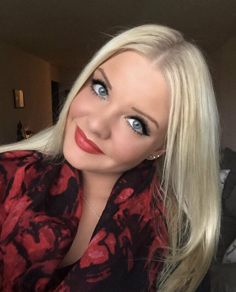 小柄な妻OnlyFans セクシーヌード 写真