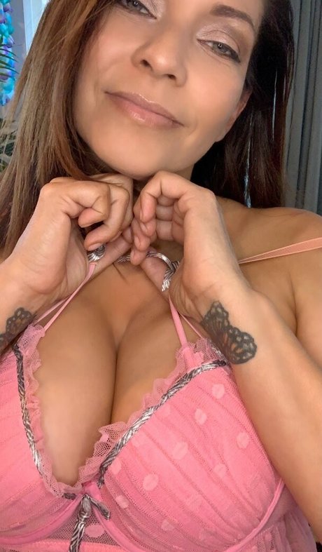 アジアンツインズOnlyFans アートxxx 画像