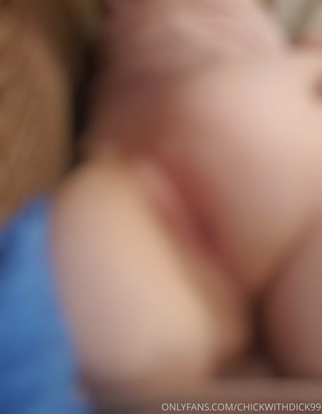 chickwithdick99 アートスター 写真