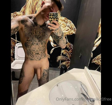 mrsmilk20free ポルノスター トップ 写真