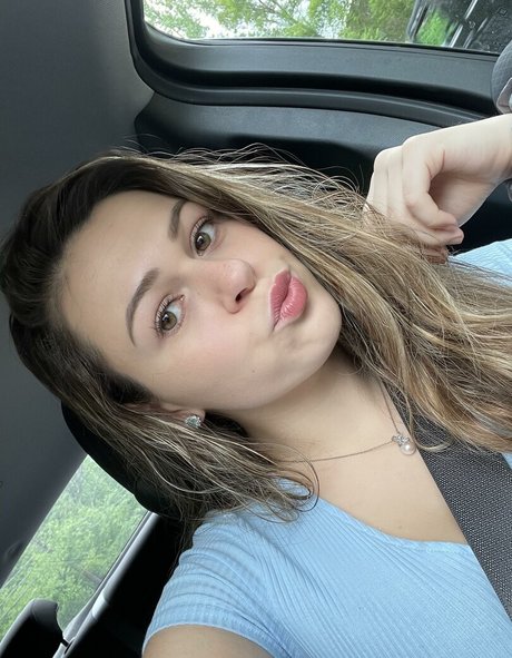 小さなオンリーファンズ 美しい ギャラリー