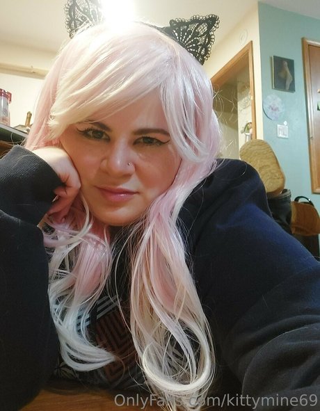 kittymine69 美しいモデル 写真