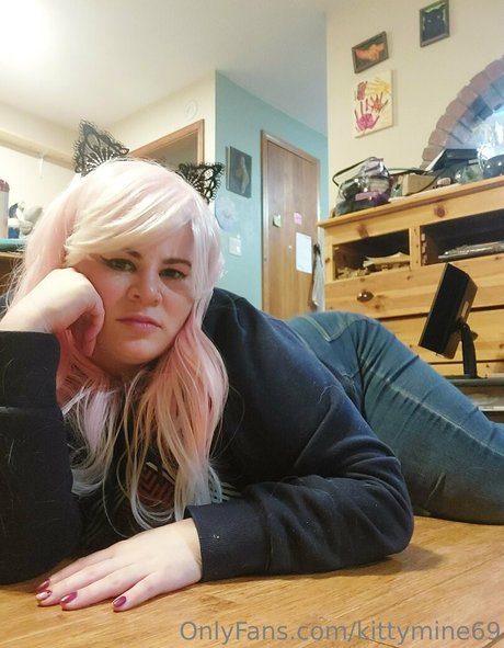 kittymine69 HDモデル 写真