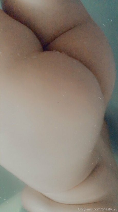 ヘンタイオンリーファンズ ヌード 写真