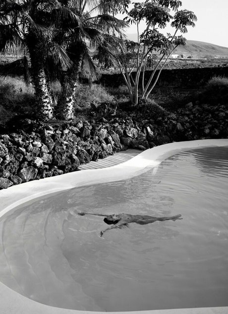 大きなお尻と巨乳のオンリーファンズ ホットxxx 画像