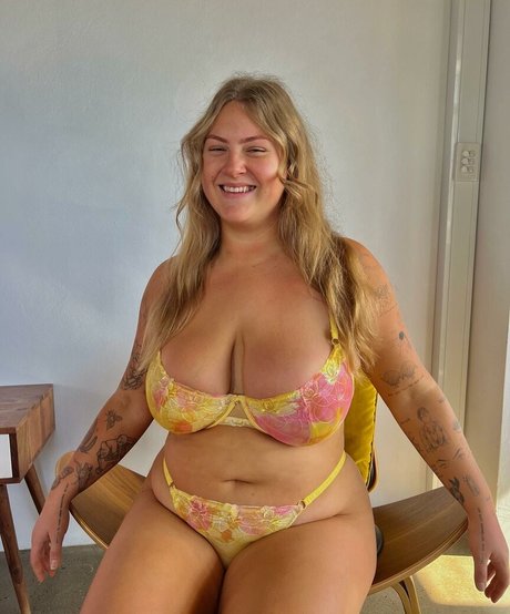 chynna ポルノスター セクシー 写真