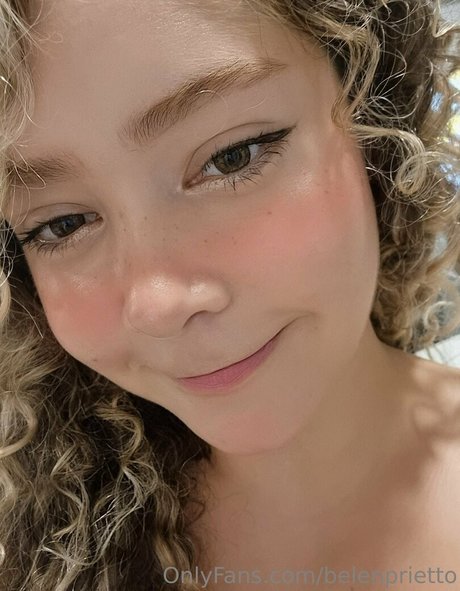 スマイルオンリーファンズ ポルノ ギャラリー