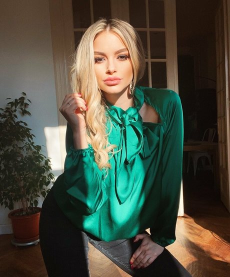 年配の熟女オンリーファンズ ホットセックス 写真