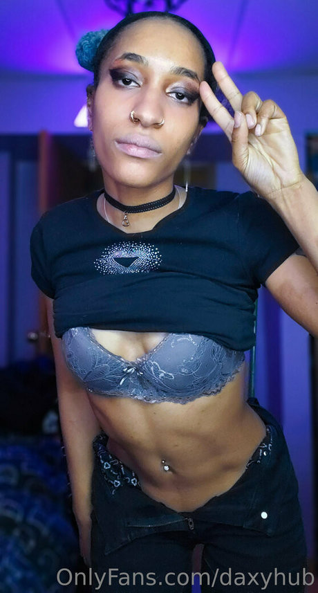 daxyhub エロティック女優 画像