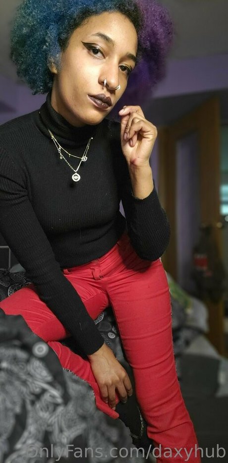 daxyhub 裸モデル 画像