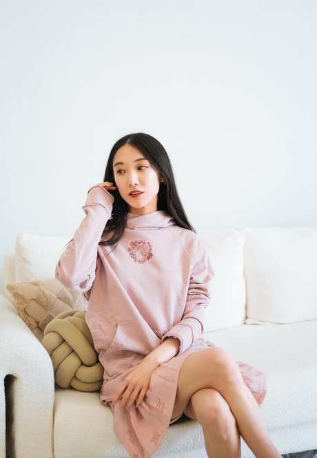 triciaisabirdy ポルノスター ヌード 写真