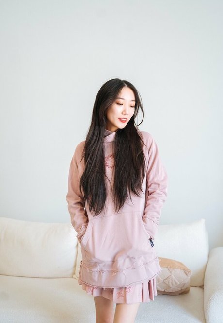 triciaisabirdy 独占スター 写真