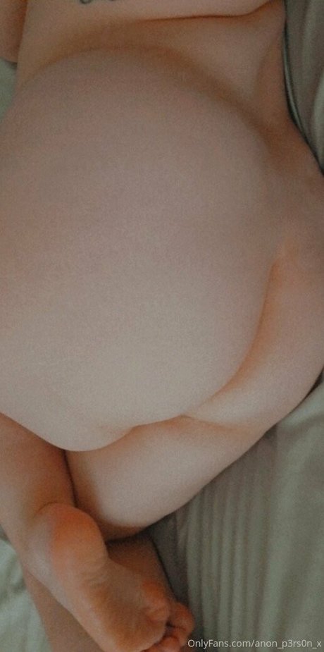 little m0th アダルトモデル 写真