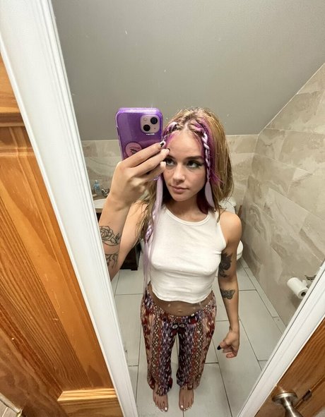 kambiiiii ポルノスター アート 画像