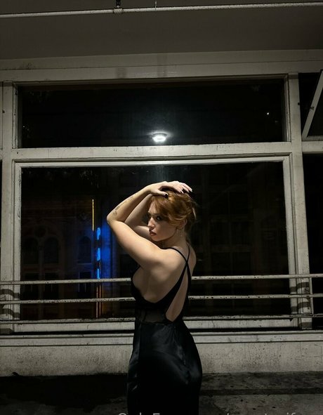 renatarifree 素敵なモデル 写真