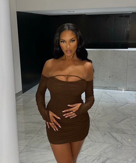 Carina Griff 独占スター ギャラリー