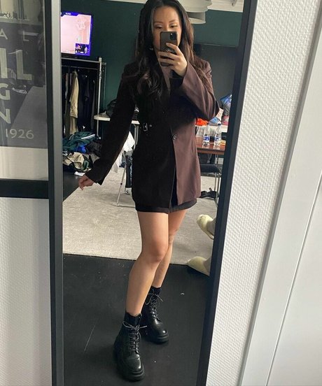 アジアンゴス オンリーファンズ 裸 写真