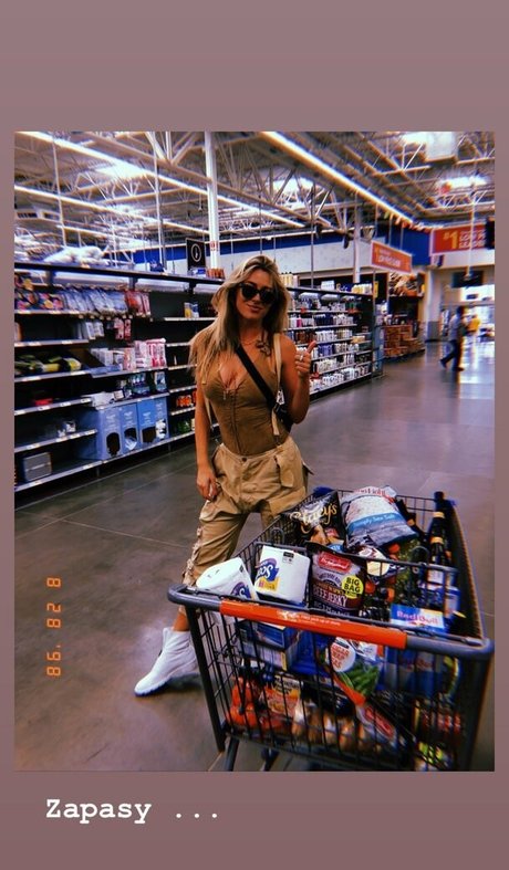 Marcelina Zawadzka 限定スター 写真