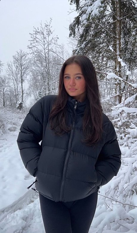 Sydney ra 美しいモデル 写真