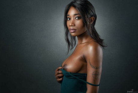 女装オンリーファン ポルノ 写真