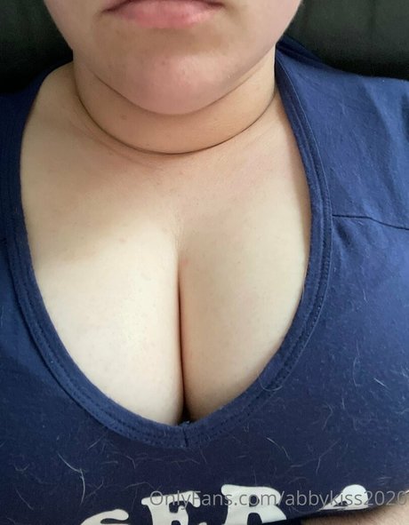 abbykiss2020 セクシーなポルノスター 写真