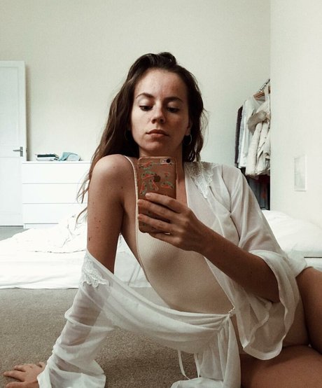 義理の妹オンリーファンズ セクシーxxx 画像