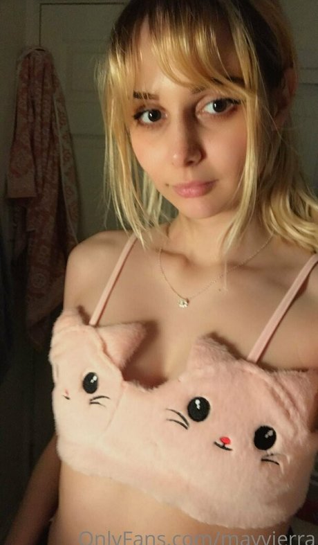 mayvierra セクシー女優 写真