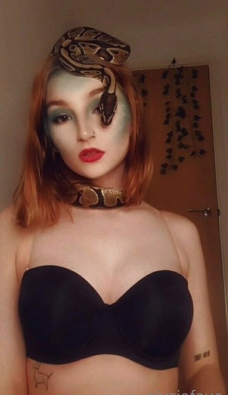 厚い黒檀オンリーファンズ 無料セックス 写真