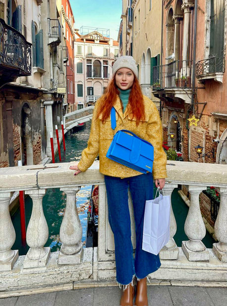 foxalissia セックスモデル 画像