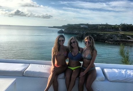 BBWキティOnlyFans セクシー 写真