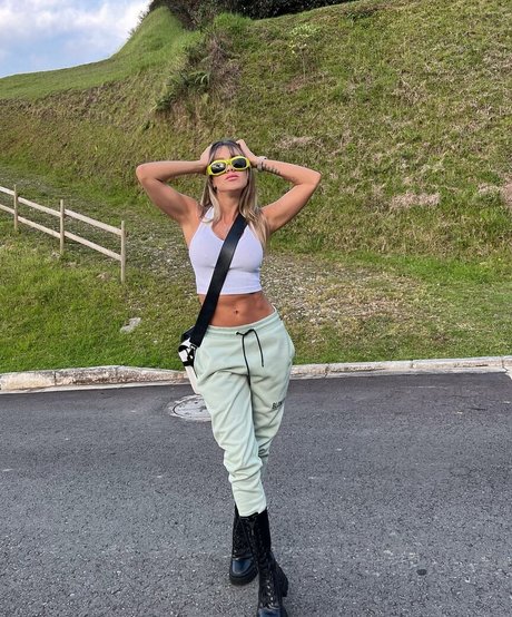 Mally Restrepo トップスター 写真