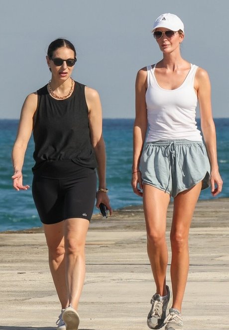 2024年のトップOnlyFans アートポルノ 画像