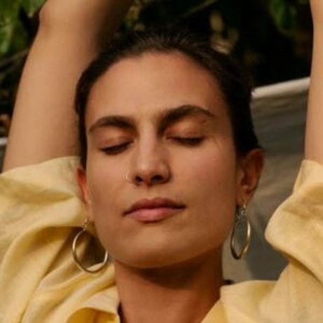 Giulia Zollino ホットモデル 画像