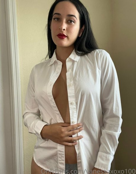 曲線美の女の子オンリーファンズ トップ 画像