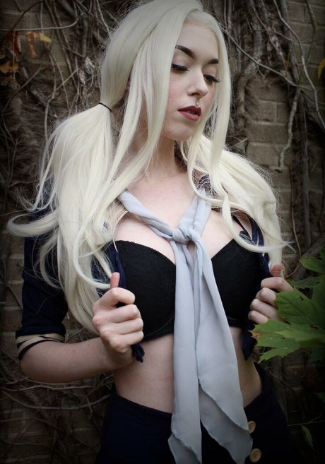 Victoria Kreeps 高品質モデル 写真