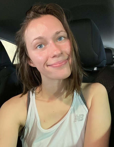 大学生のオンリーファンズ ホットセックス 画像