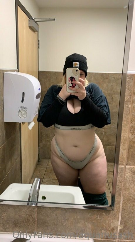 ママの足OnlyFans 無料セックス ギャラリー