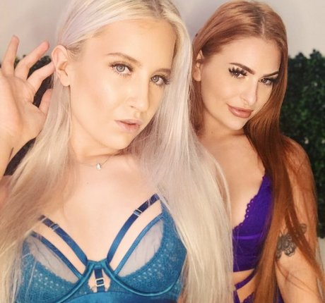 パフィーオンリーファンズ ホット裸 アーカイブ