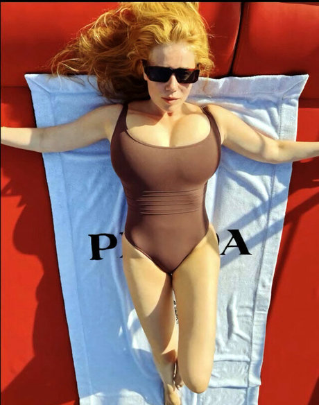 ティーン乱交OnlyFans アート裸 写真